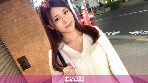 Shinjuku Street Pickup: Riesige Brüste, Handjob, Vibrator & Boobjob zum ersten Mal