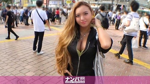 สาวผมบลอนด์สุดเซ็กซี่ ยั่วเย้าหลังเก็บของเล่นเปื้อน