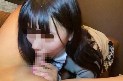 Cô Gái Trẻ Bắn Tinh Lên Mặt - Tinh Dịch Đầy Mặt Xinh Xắn Không Che Amatơ