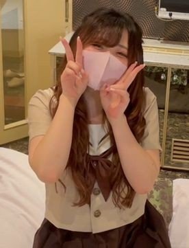 制服诱惑！19岁学生妹医院扮演护士，无码诱惑写真