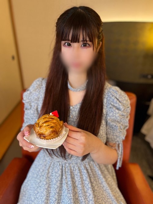 18세 F컵 일본인 여대생 노래방 작업, 호텔 노모 크림파이