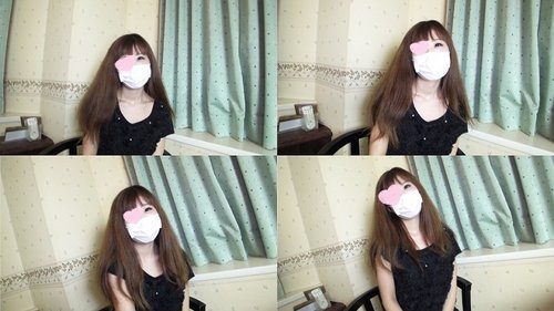 Erstes Mal! Süßes Mädchen mit rasiertem Schritt macht Blowjob