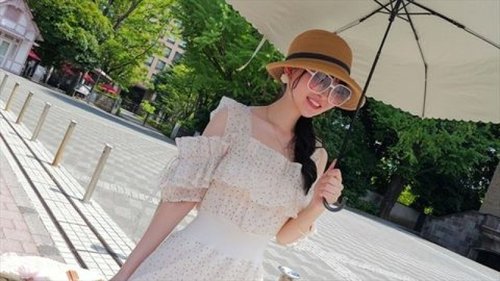 Nữ sinh đại học Yamagata Creampie, Du mục ngực bự không che