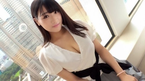 SIRO-3947: F-Cup College Girl's First Time Shooting & Convulsive Orgasm